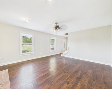 10917 Fanny Brown Road - Photo Thumbnail 11
