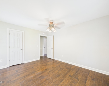 10917 Fanny Brown Road - Photo Thumbnail 29