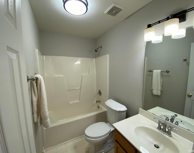 2413 Wellington Ridge Loop - Photo Thumbnail 15
