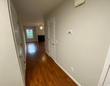 2413 Wellington Ridge Loop - Photo Thumbnail 4