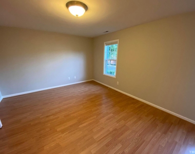 2413 Wellington Ridge Loop - Photo Thumbnail 18