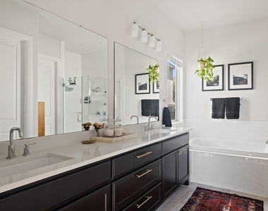2503 Sunset Vista Cir - Photo Thumbnail 12
