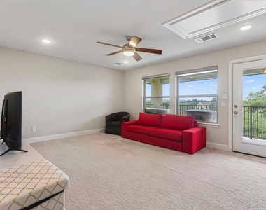 402 Gulfton St - Photo Thumbnail 22