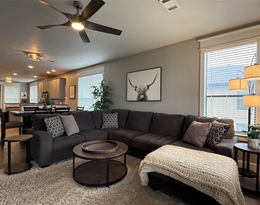 17808 Maritime Point Dr - Photo Thumbnail 9
