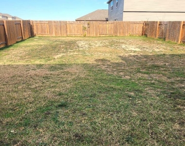 169 Allington Cir - Photo Thumbnail 3
