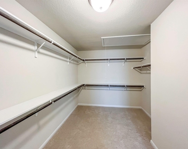 818 Silo St - Photo Thumbnail 17