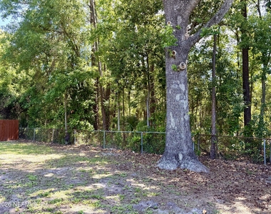 2909 Lauderdale Drive E - Photo Thumbnail 19