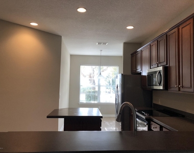 5901 Tavernier Street - Photo Thumbnail 6