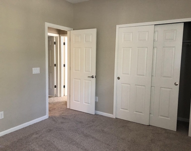 5901 Tavernier Street - Photo Thumbnail 17