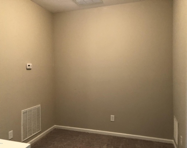 5901 Tavernier Street - Photo Thumbnail 16