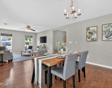 12190 Alexandra Drive - Photo Thumbnail 8