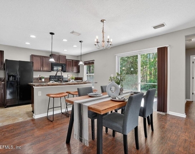 12190 Alexandra Drive - Photo Thumbnail 7