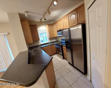 7151 Deerfoot Point Circle - Photo Thumbnail 3