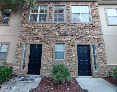 7151 Deerfoot Point Circle - Photo Thumbnail 1