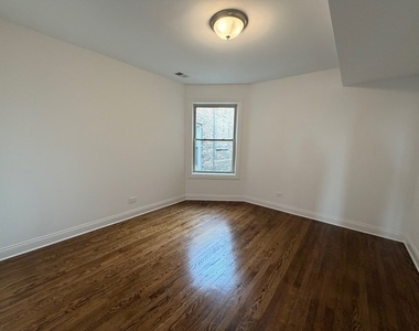 7825 S Wood Street - Photo Thumbnail 6