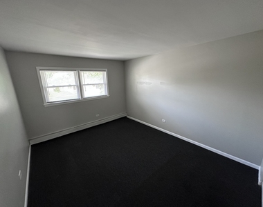 14500 Cottage Grove Avenue - Photo Thumbnail 6