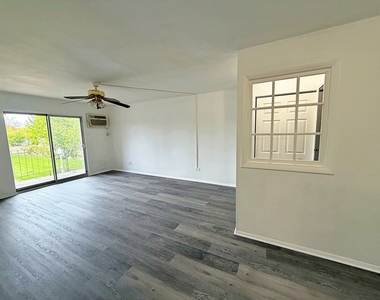 841 Blossom Lane - Photo Thumbnail 4