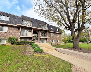 841 Blossom Lane - Photo Thumbnail 1
