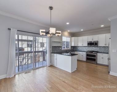 850 Shandrew Drive - Photo Thumbnail 11