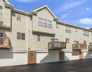 850 Shandrew Drive - Photo Thumbnail 28