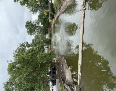 1900 W Knightsbridge Drive - Photo Thumbnail 15
