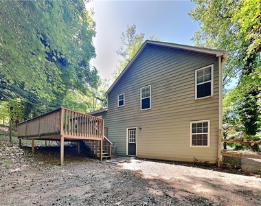 628 Bluff Drive - Photo Thumbnail 16