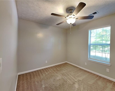 628 Bluff Drive - Photo Thumbnail 12