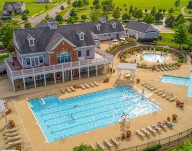 2772 Cranston Circle - Photo Thumbnail 26