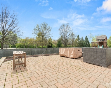 2772 Cranston Circle - Photo Thumbnail 23