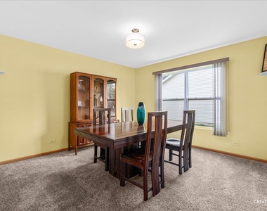 2772 Cranston Circle - Photo Thumbnail 7