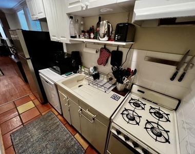 544 E Ponce De Leon Avenue - Photo Thumbnail 2