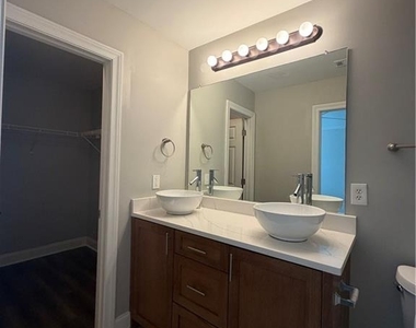 6035 Bayrose Circle - Photo Thumbnail 17