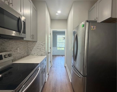 6035 Bayrose Circle - Photo Thumbnail 8