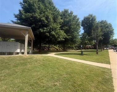 6035 Bayrose Circle - Photo Thumbnail 23