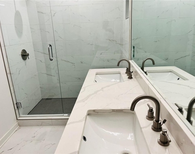 1445 Walker Pl Se - Photo Thumbnail 10