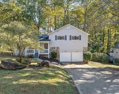 4041 Woodbridge Court - Photo Thumbnail 1