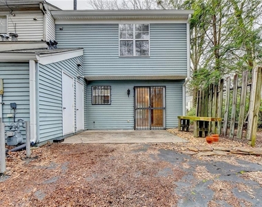 3241 Shadow Walk Lane - Photo Thumbnail 23
