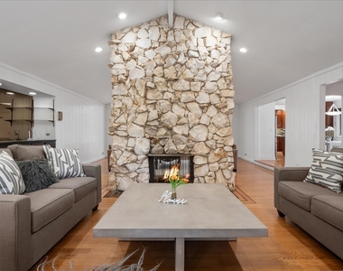 2821 Covert Road - Photo Thumbnail 6