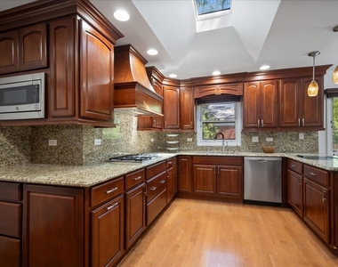2821 Covert Road - Photo Thumbnail 15