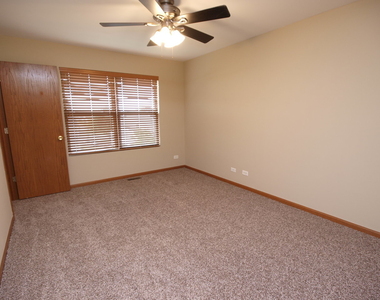 8116 Bluestem Avenue - Photo Thumbnail 9