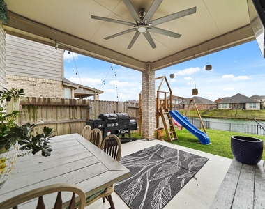 24031 Corinaldo Court - Photo Thumbnail 20