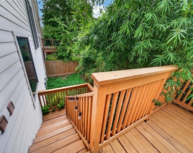 818 Lester Street - Photo Thumbnail 48