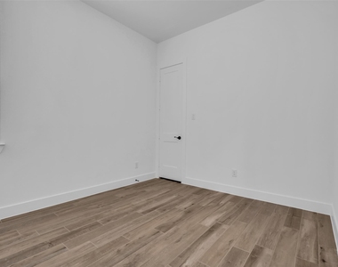 143 Afton June Drive - Photo Thumbnail 21