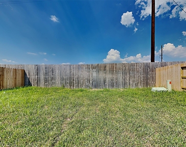 27022 Winward Creek Trail - Photo Thumbnail 15