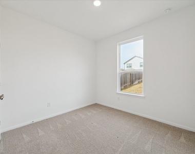 26209 Brahman Drive - Photo Thumbnail 10