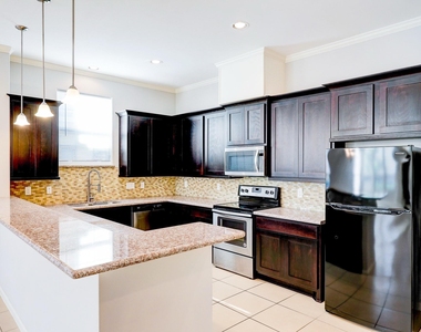 2727 Misty Heath Lane - Photo Thumbnail 15