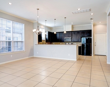 2727 Misty Heath Lane - Photo Thumbnail 9
