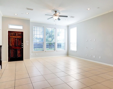 2727 Misty Heath Lane - Photo Thumbnail 8