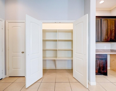 2727 Misty Heath Lane - Photo Thumbnail 19