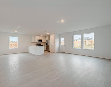 719 719 Falling Cave Dr - Photo Thumbnail 4